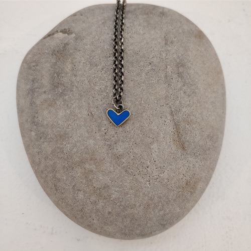 Carribean blue heart necklace 
